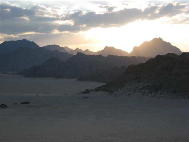 Jeepsafari Spezial von Hurghada